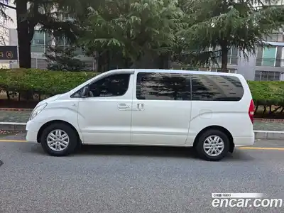 Hyundai Starex 2017 2.5 Автомат в Москве № 245809, миниатюра 2