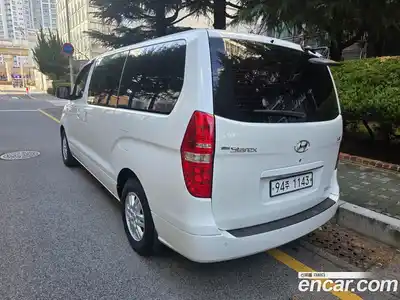 Hyundai Starex 2017 2.5 Автомат в Москве № 245809, миниатюра 3