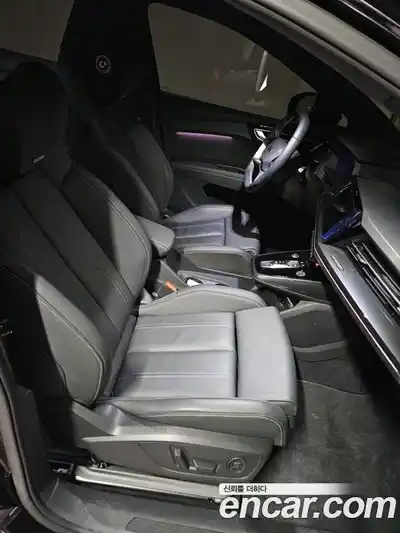 Audi Q4 e-tron 2022 Автомат в Москве № 250088, миниатюра 8