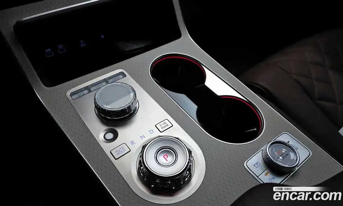 Genesis GV80 2024 2.5 Автомат в Москве № 25446, фото 14