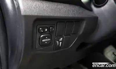 Toyota Prius 2012 1.8 Автомат в Москве № 261953, миниатюра 8