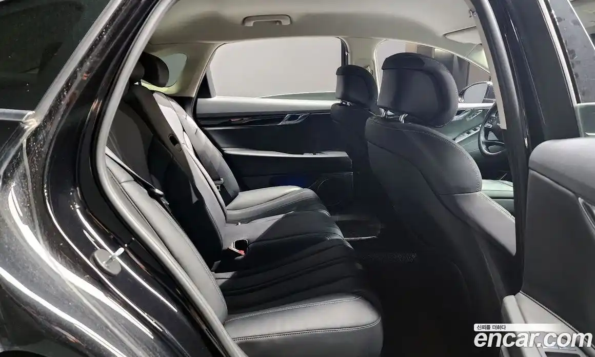 Genesis G80 2022 2.5 Автомат в Москве № 27057, фото 17