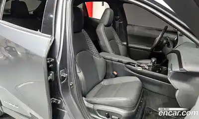 Lexus UX 2022 2.0 Автомат в Москве № 275383, миниатюра 4