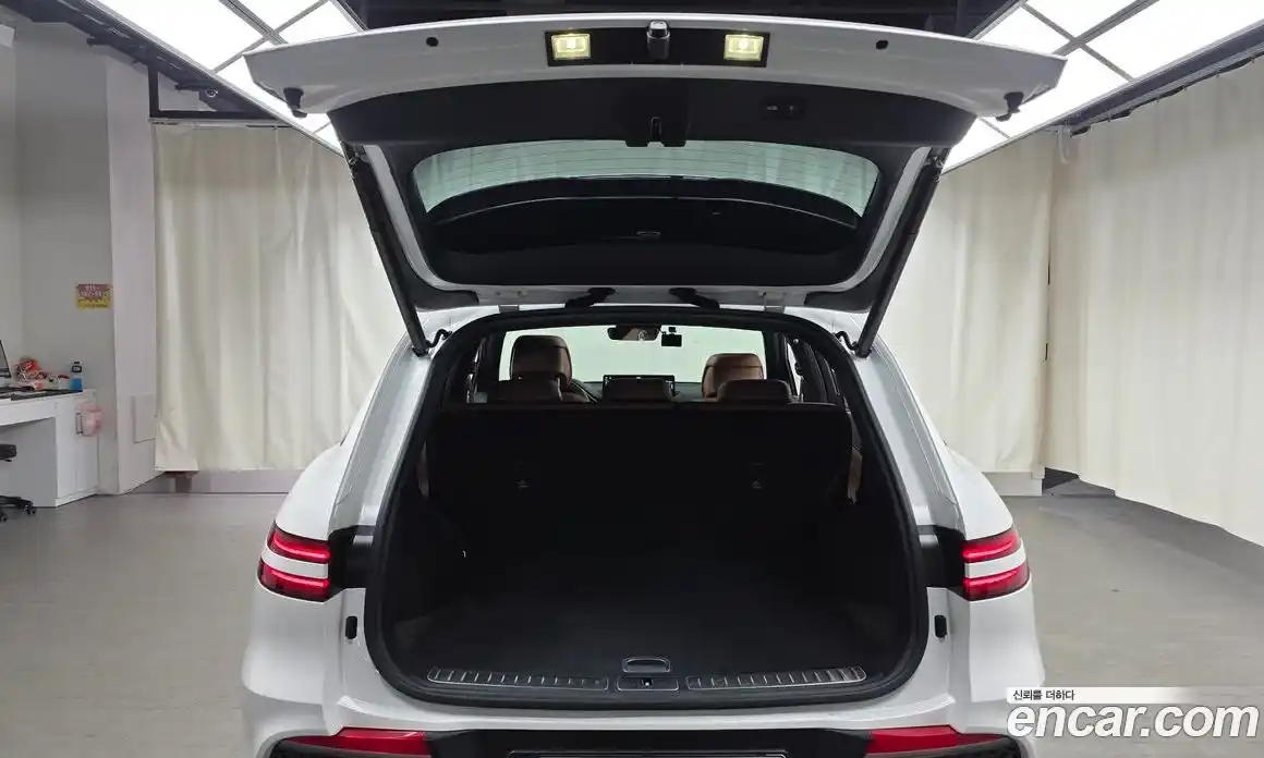 Genesis GV70 2023 2.5 Автомат в Москве № 27552, фото 6