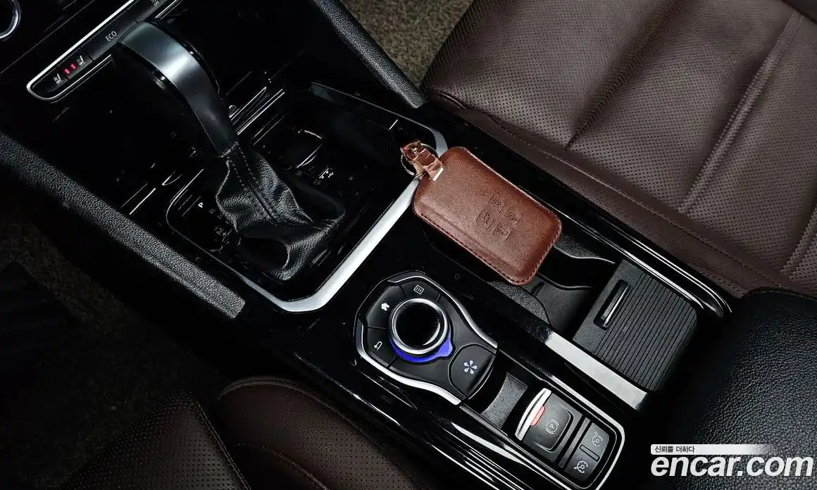 Renault SM6 2019 1.6 Автомат в Москве № 276111, фото 20