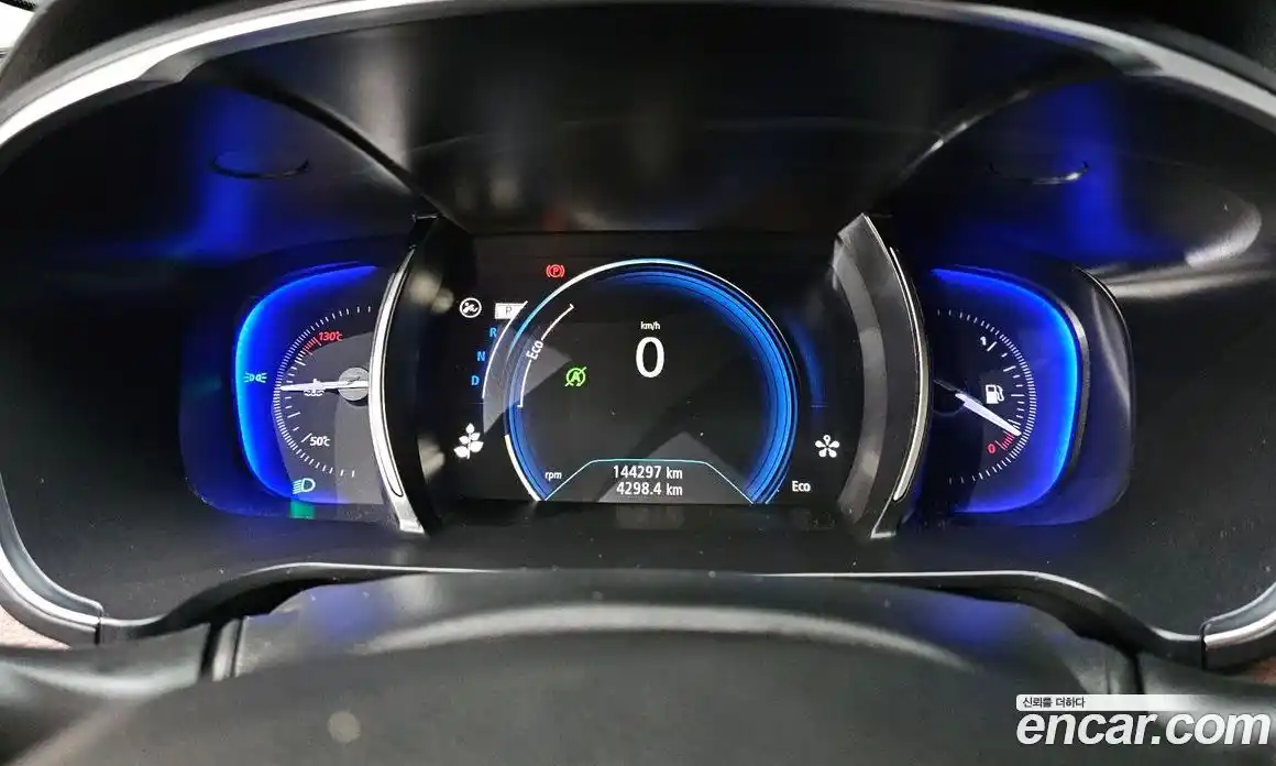 Renault SM6 2019 1.6 Автомат в Москве № 276111, фото 8