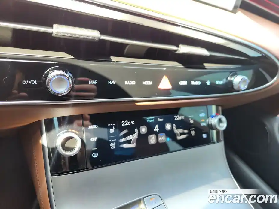 Genesis GV70 2025 2.5 Автомат в Москве № 27729, фото 16