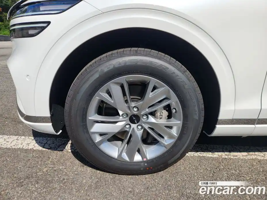 Genesis GV70 2025 2.5 Автомат в Москве № 27729, фото 5