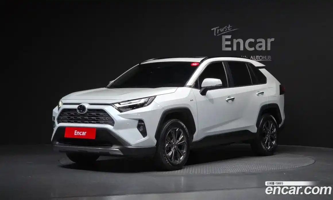 Toyota RAV4 2025 2.5 Автомат в Москве № 279212, фото 20