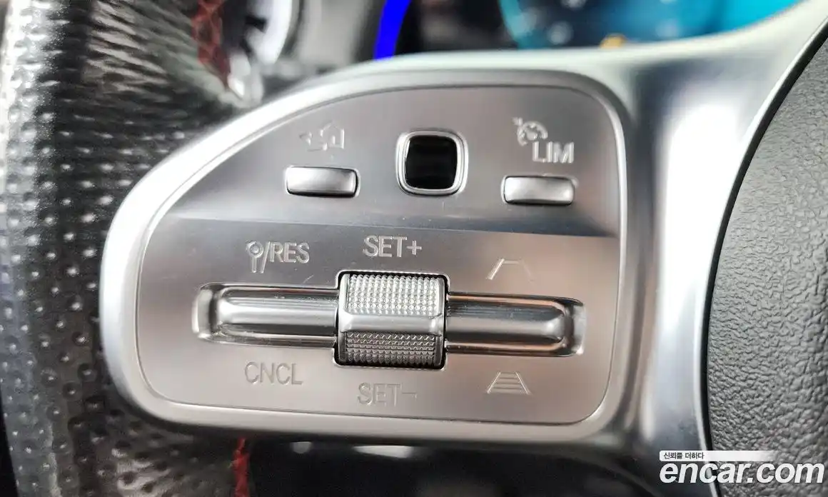 Mercedes-Benz GLB-Class 2021 2.0 Автомат в Москве № 288496, фото 13