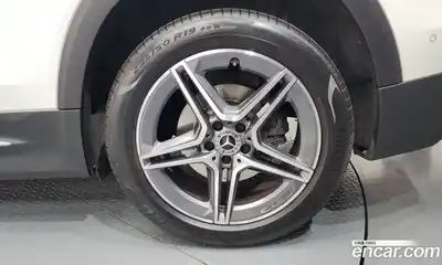 Mercedes-Benz GLB-Class 2021 2.0 Автомат в Москве № 288496, миниатюра 10