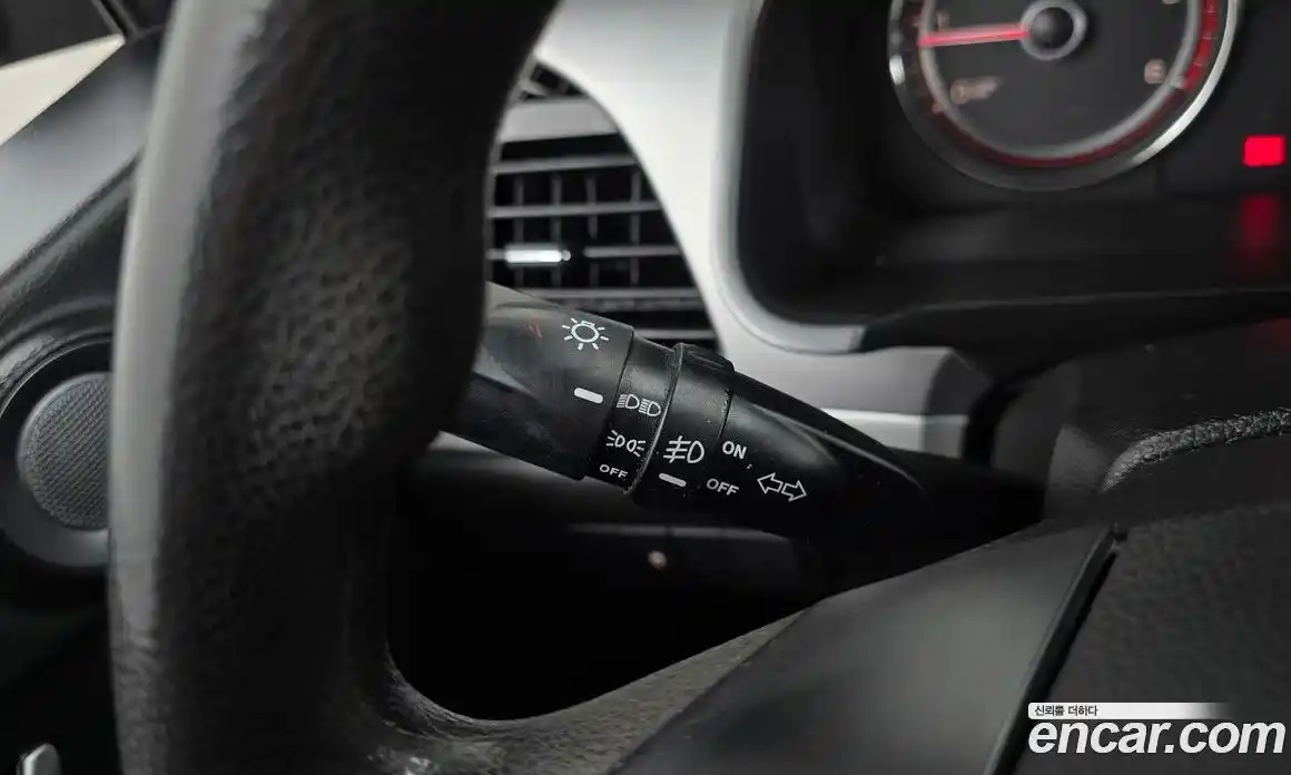 SsangYong Korando 2015 2.0 Механическая в Москве № 29385, фото 20