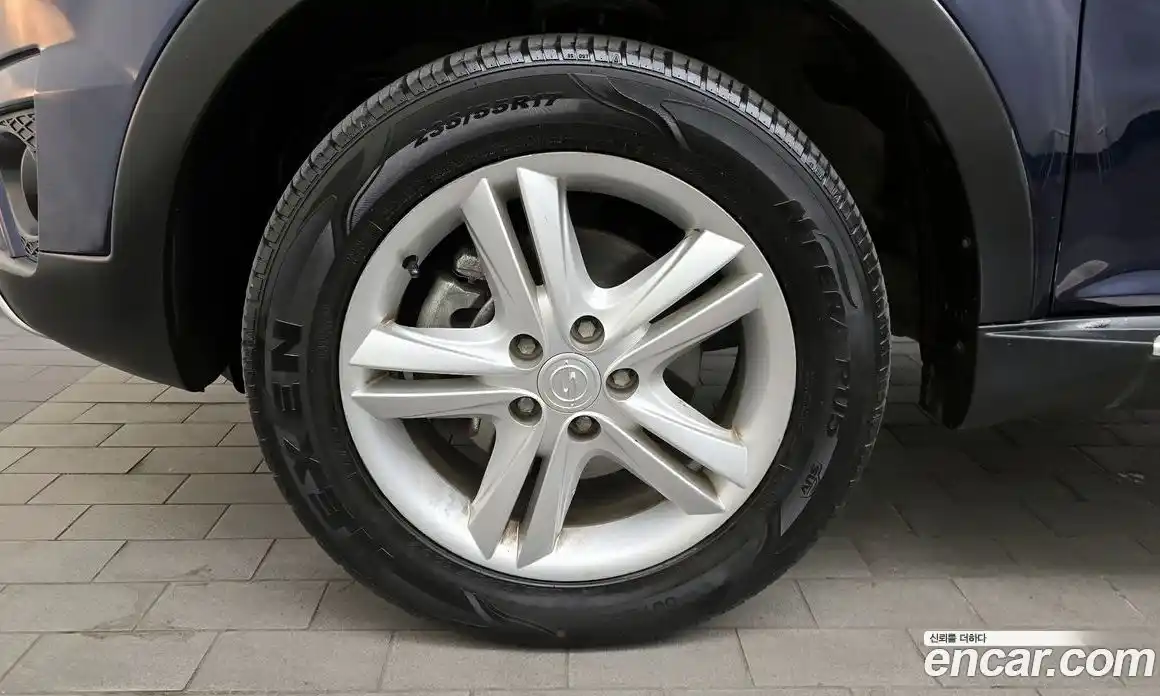 SsangYong Korando 2015 2.0 Механическая в Москве № 29385, фото 8