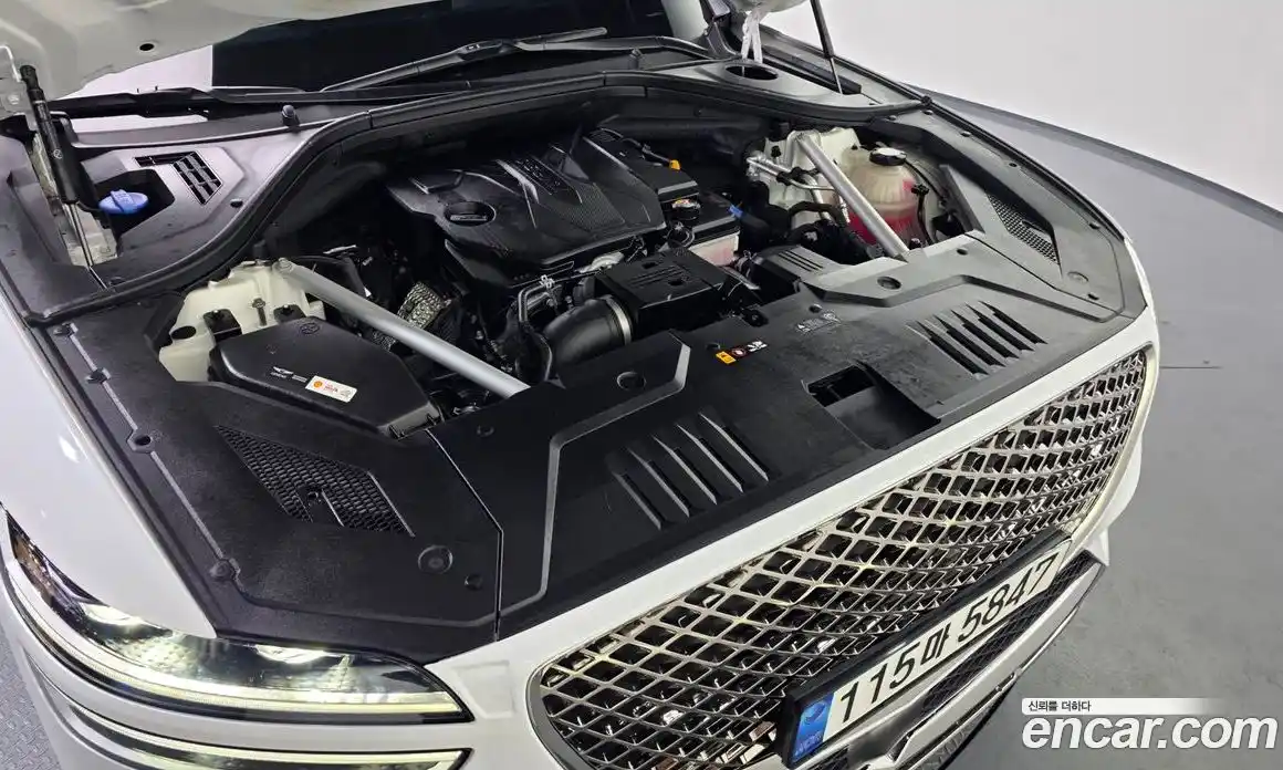 Genesis GV70 2021 2.5 Автомат в Москве № 298525, фото 12