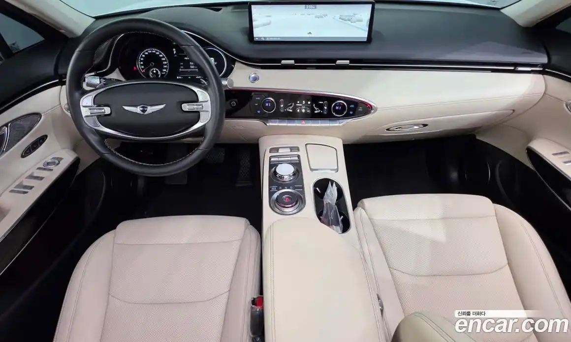 Genesis GV70 2021 2.5 Автомат в Москве № 298525, фото 15