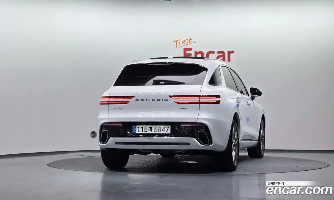 Genesis GV70 2021 2.5 Автомат в Москве № 298525, фото 7