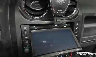 Jeep Compass 2009 2.4 Автомат в Москве № 302452, миниатюра 6