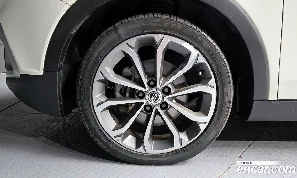 SsangYong TIBOLI 2019 1.6 Автомат в Москве № 30277, фото 17