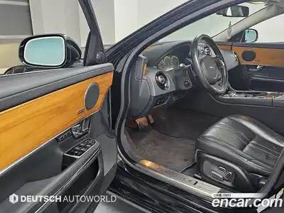 Jaguar XJ 2013 2.0 Автомат в Москве № 305201, миниатюра 11