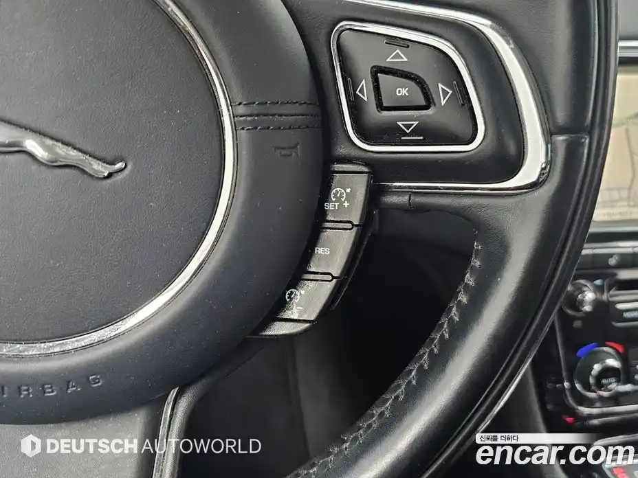 Jaguar XJ 2013 2.0 Автомат в Москве № 305201, фото 18