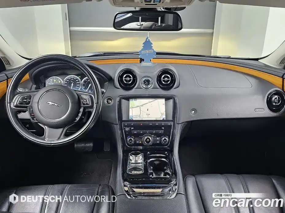 Jaguar XJ 2013 2.0 Автомат в Москве № 305201, фото 7