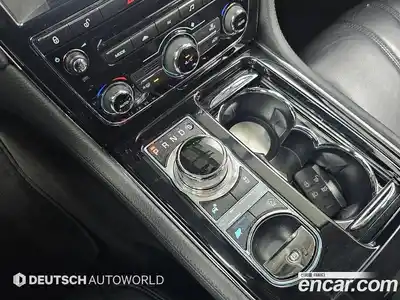 Jaguar XJ 2013 2.0 Автомат в Москве № 305201, миниатюра 9