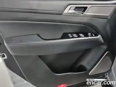 SsangYong Rexton 2018 2.2 Автомат в Москве № 30928, миниатюра 12