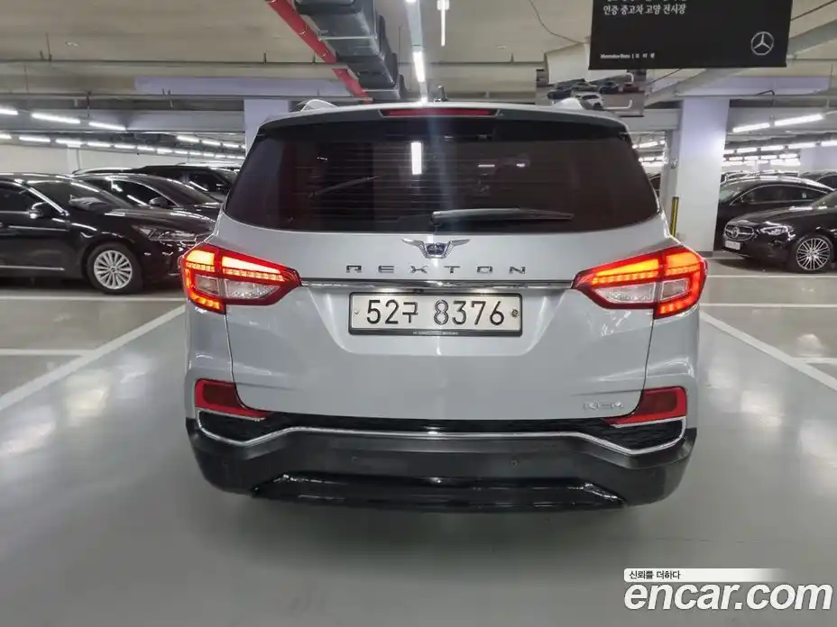 SsangYong Rexton 2018 2.2 Автомат в Москве № 30928, фото 4