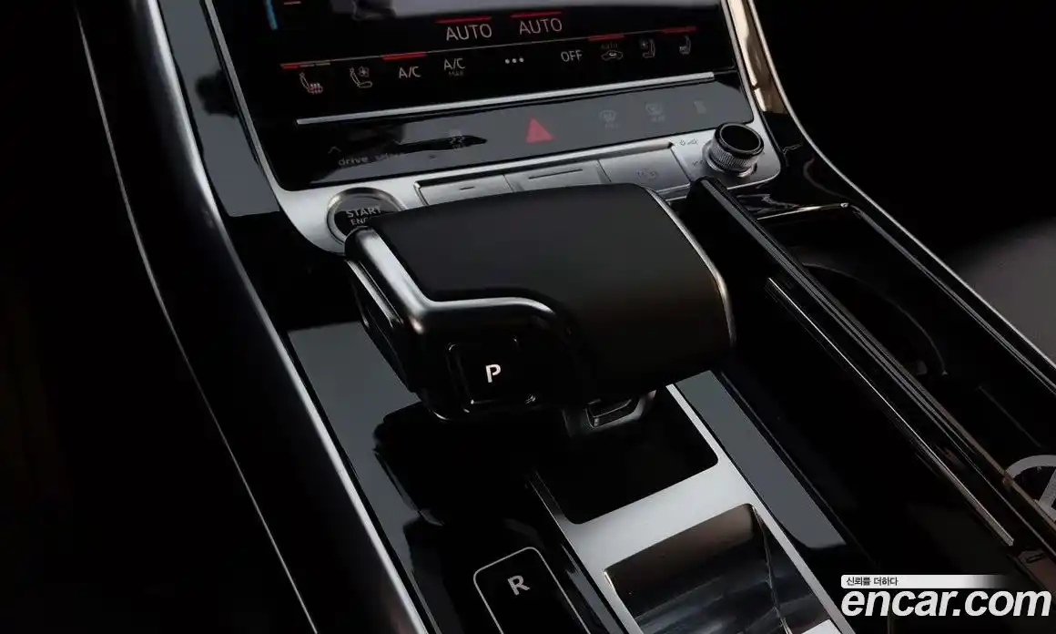 Audi Q7 2021 3.0 Автомат в Москве № 312349, фото 16