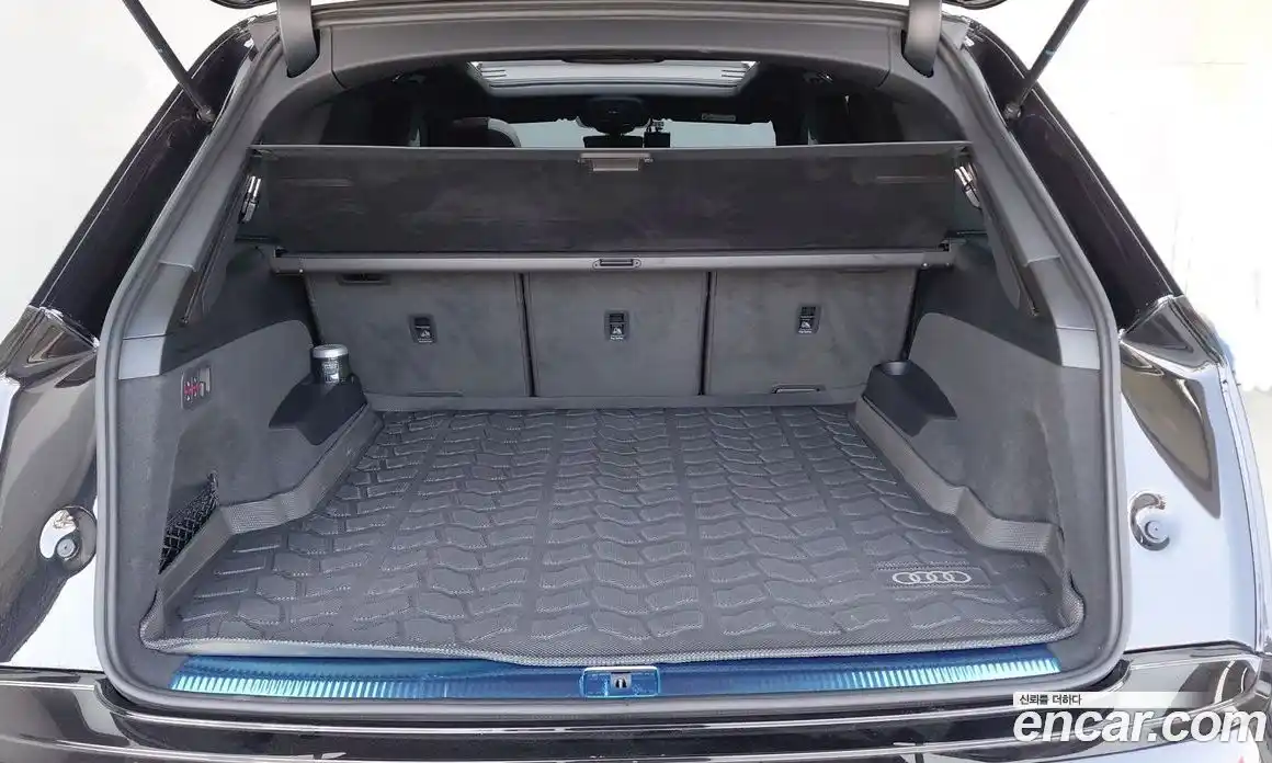 Audi Q7 2021 3.0 Автомат в Москве № 312349, фото 7