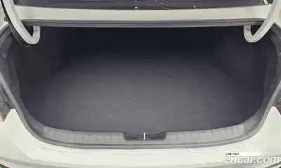 Hyundai Avante, 2023