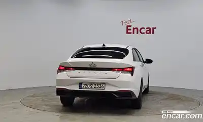 Hyundai Avante 2023 1.6 Автомат в Москве № 319359, миниатюра 12