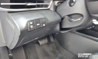 Hyundai Avante 2023 1.6 Автомат в Москве № 319359, миниатюра 4