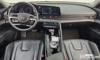 Hyundai Avante 2023 1.6 Автомат в Москве № 319359, миниатюра 6