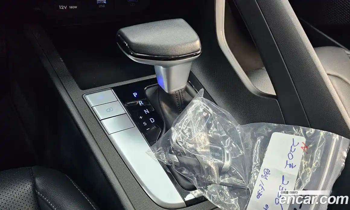 Hyundai Avante 2023 1.6 Автомат в Москве № 319359, фото 8