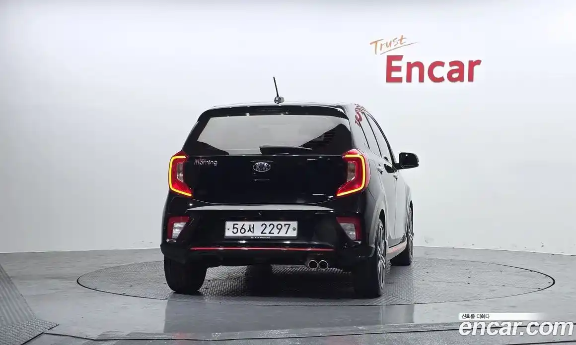 Kia Morning 2017 1.0 Автомат в Москве № 322142, фото 13