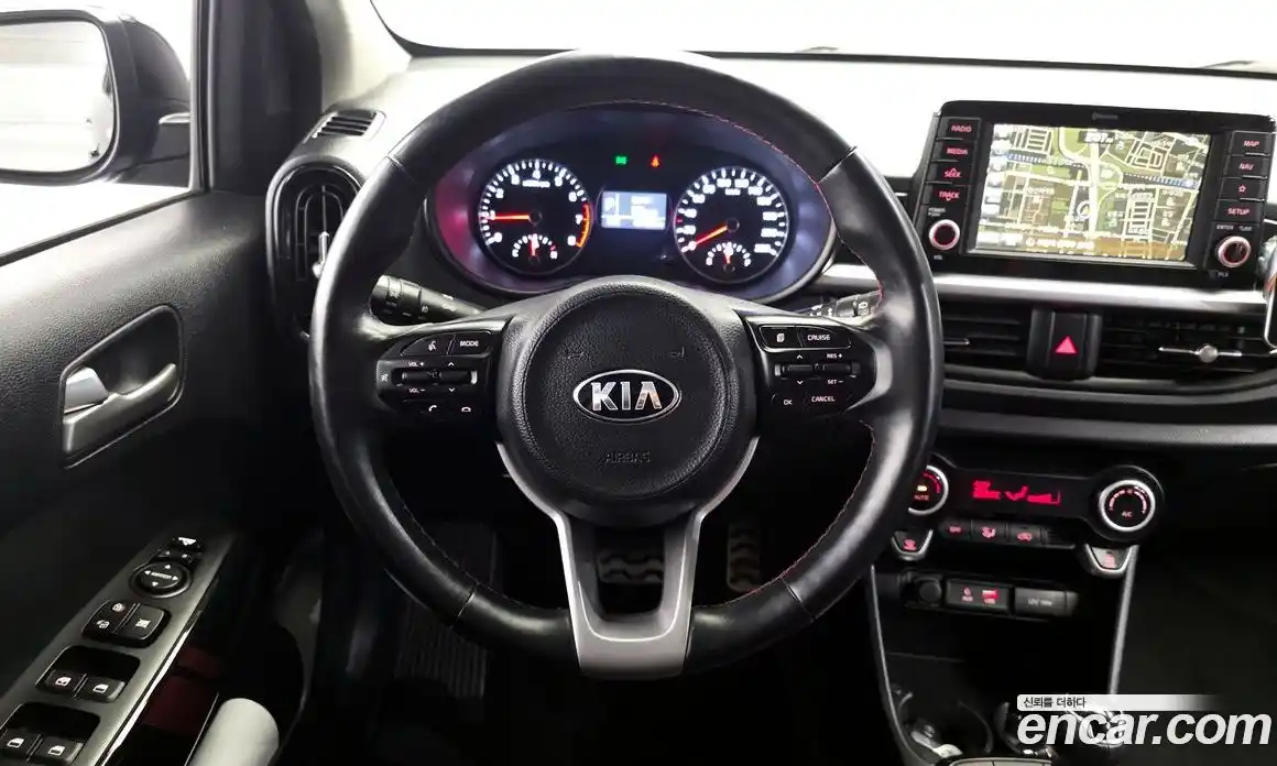 Kia Morning 2017 1.0 Автомат в Москве № 322142, фото 15