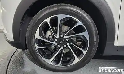 Chevrolet 볼트 EUV 2023 0.2 Автомат в Москве № 327033, миниатюра 4