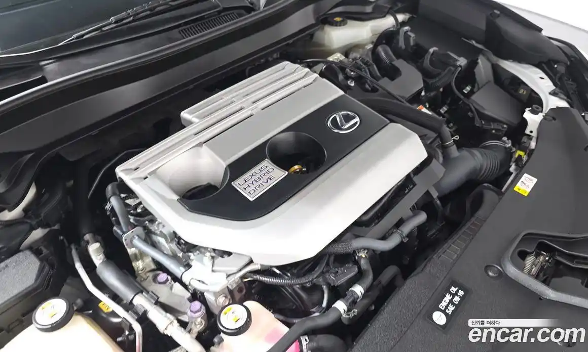 Lexus UX 2019 2.0 Автомат в Москве № 334306, фото 18