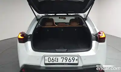 Lexus UX 2019 2.0 Автомат в Москве № 334306, миниатюра 5