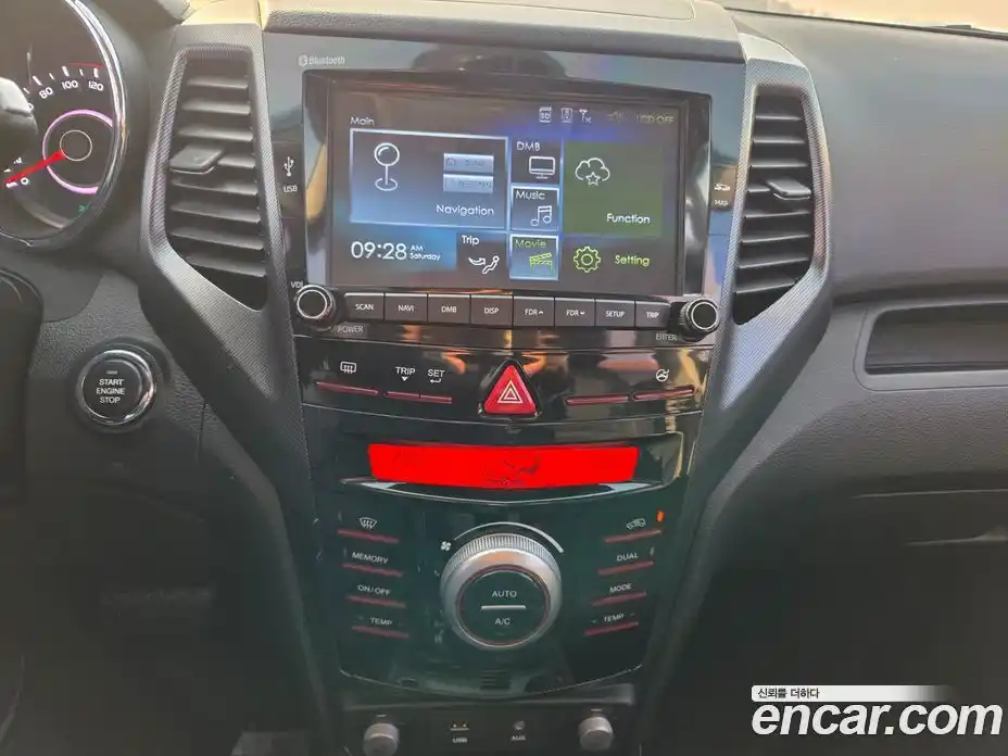 SsangYong TIBOLI 2017 1.6 Автомат в Москве № 341736, фото 12