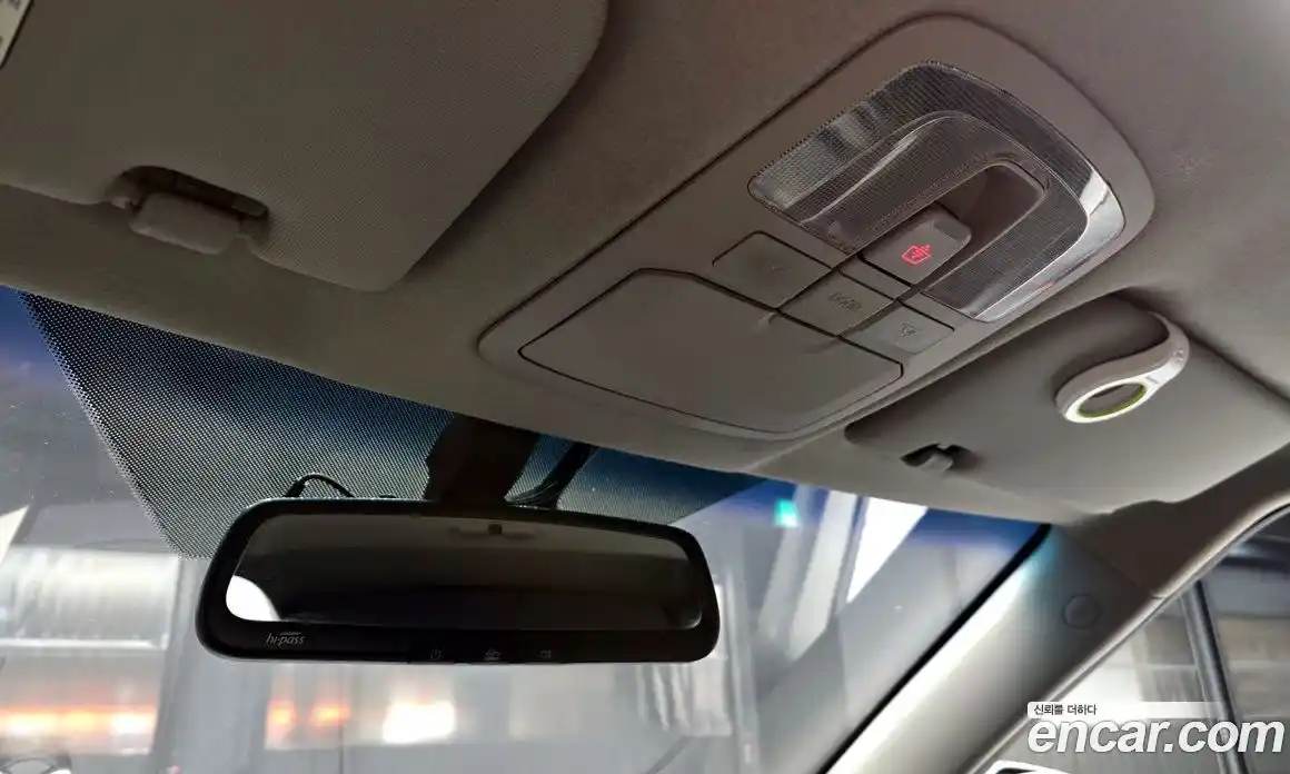 SsangYong TIBOLI 2016 1.6 Автомат в Москве № 341834, фото 11