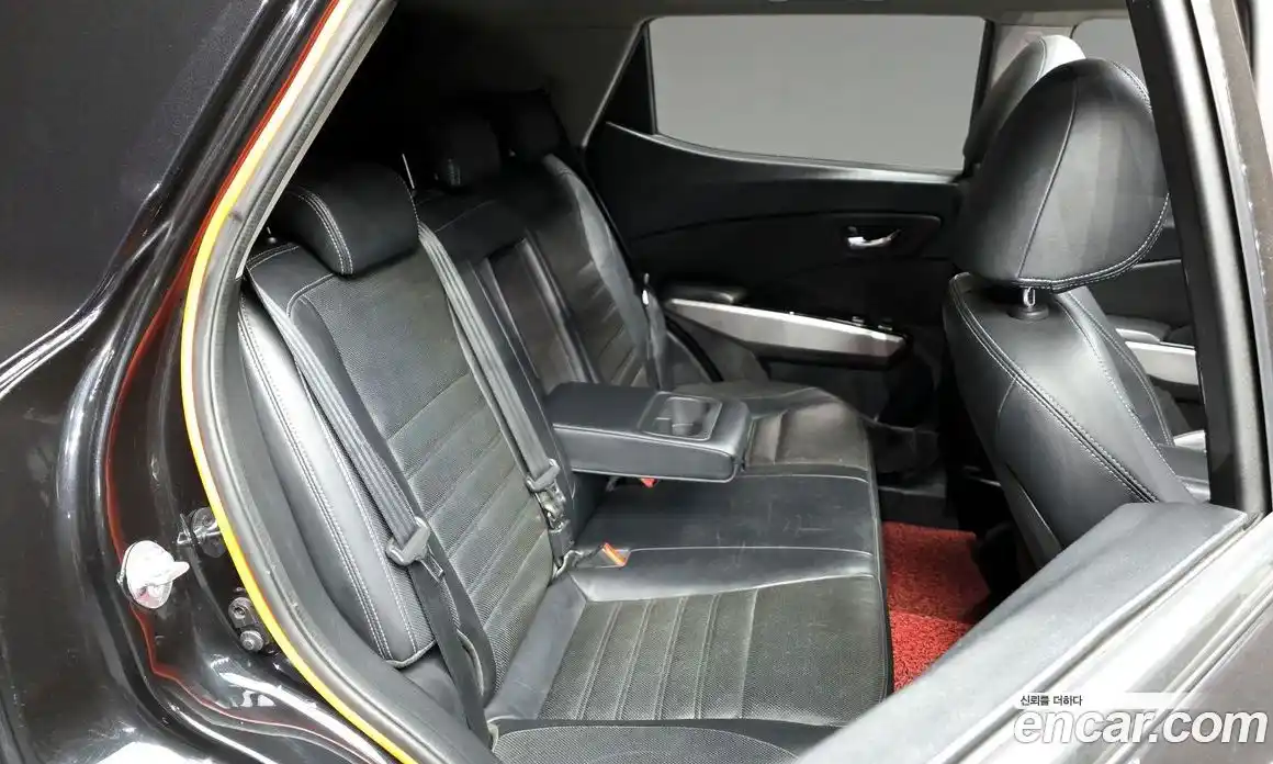 SsangYong TIBOLI 2016 1.6 Автомат в Москве № 341834, фото 13