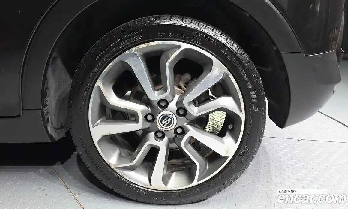 SsangYong TIBOLI 2016 1.6 Автомат в Москве № 341834, фото 18