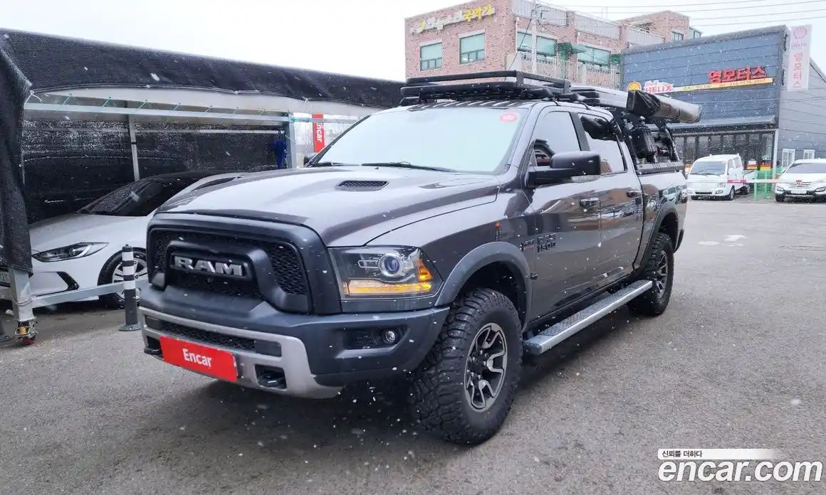 Dodge Ram Pick Up 2015 5.7 Автомат в Москве № 353779, фото 1
