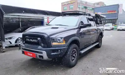 Dodge Ram Pick Up, 2015