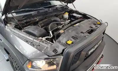 Dodge Ram Pick Up 2015 5.7 Автомат в Москве № 353779, миниатюра 6