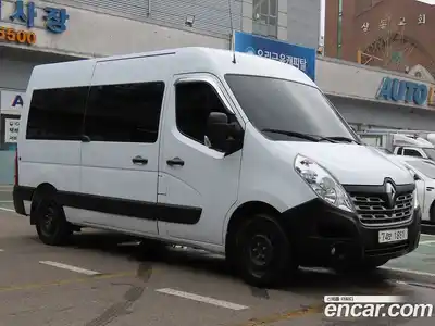 Renault Master 2020 2.3 Механическая в Москве № 359835, миниатюра 3