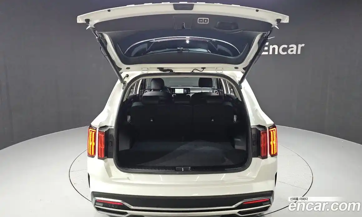 Kia Sorento 2022 2.2 Автомат в Москве № 360266, фото 20