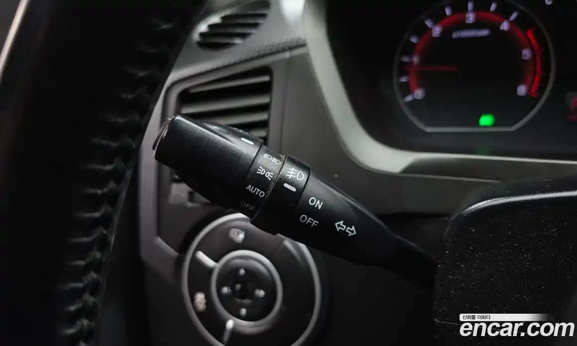 SsangYong Korando 2015 2.0 Автомат в Москве № 36118, фото 16